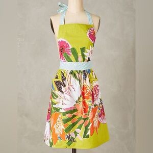 Anthropologie Apron & pot holder! Kylie Wallace Jardiniere collection. NWT